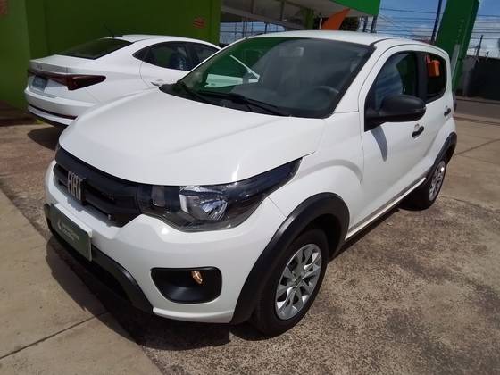FIAT MOBI 1.0 EVO FLEX LIKE. MANUAL FIAT MOBI 1.0 EVO FLEX LIKE. MANUAL